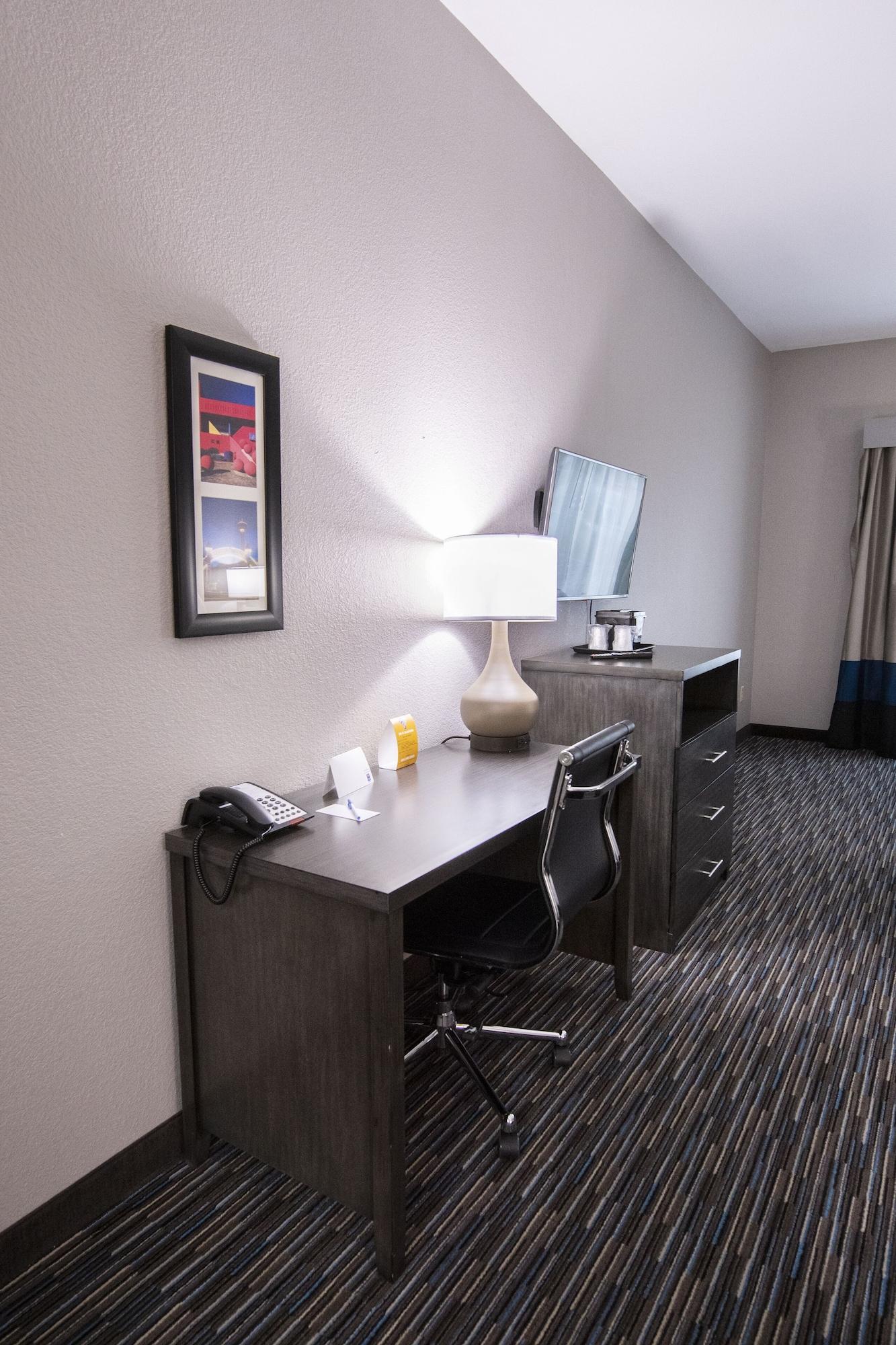 Comfort Inn & Suites Near Medical Center San Antonio Exterior photo